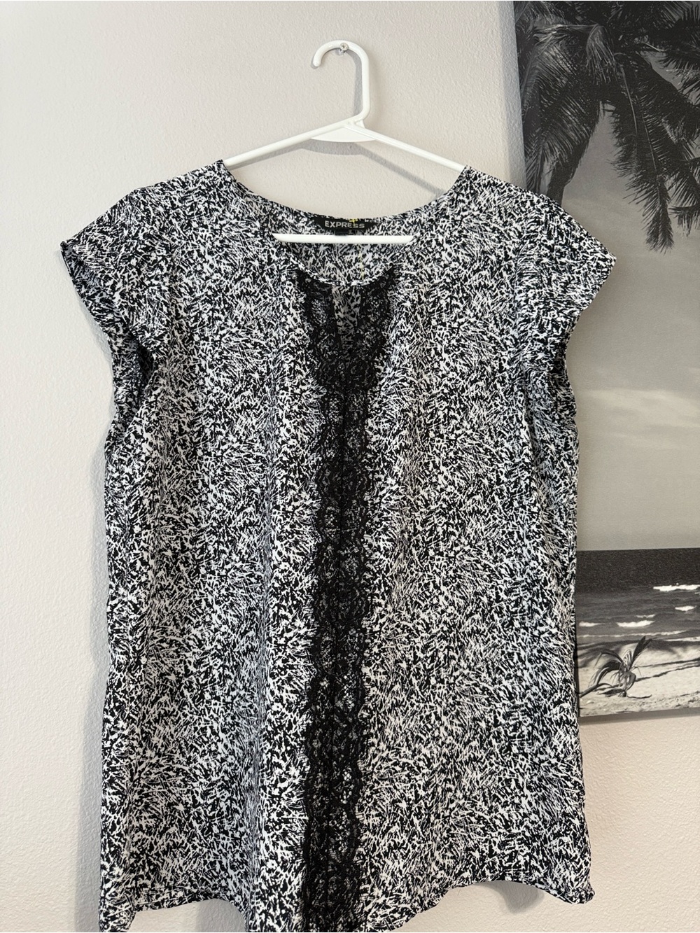 Express Black & White Lace-Trim Cap Sleeve Blouse - Picture 9 of 9